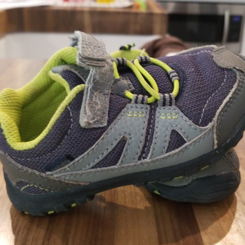 Toddler boys shoes